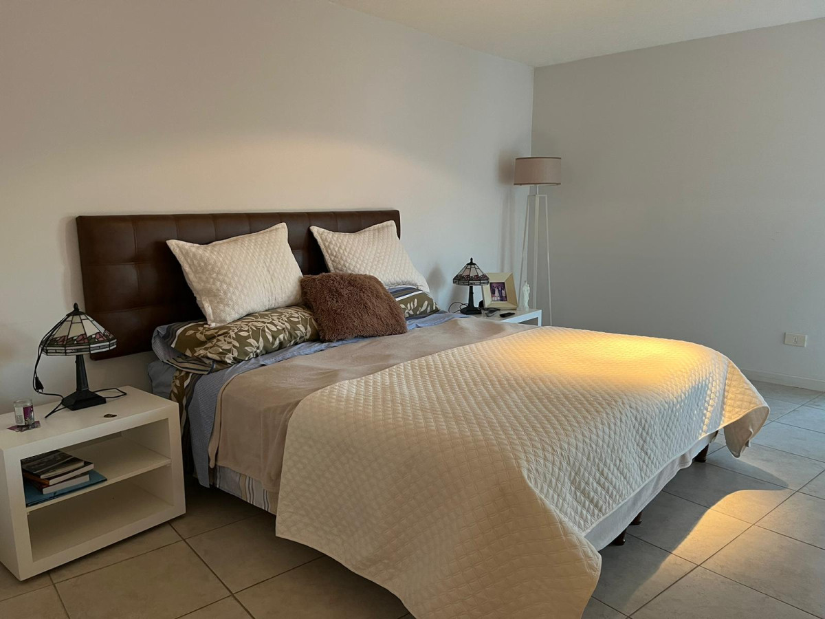 Apartamento ID.2787 - Hermoso apartamento con terraza y vista a la Playa Brava