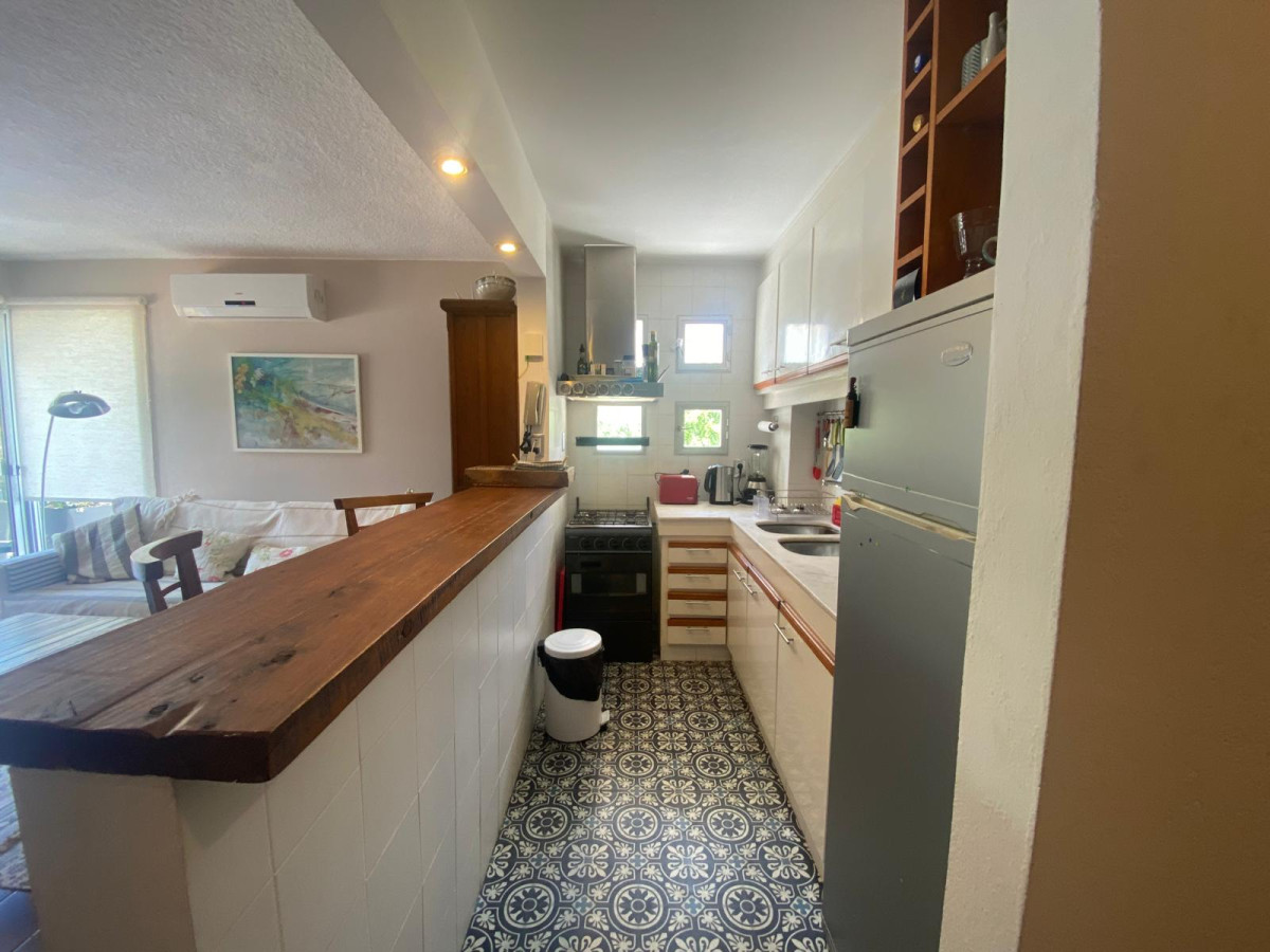 Apartamento ID.2848 - Comodo apto, reciclado, con terraza y cochera 
