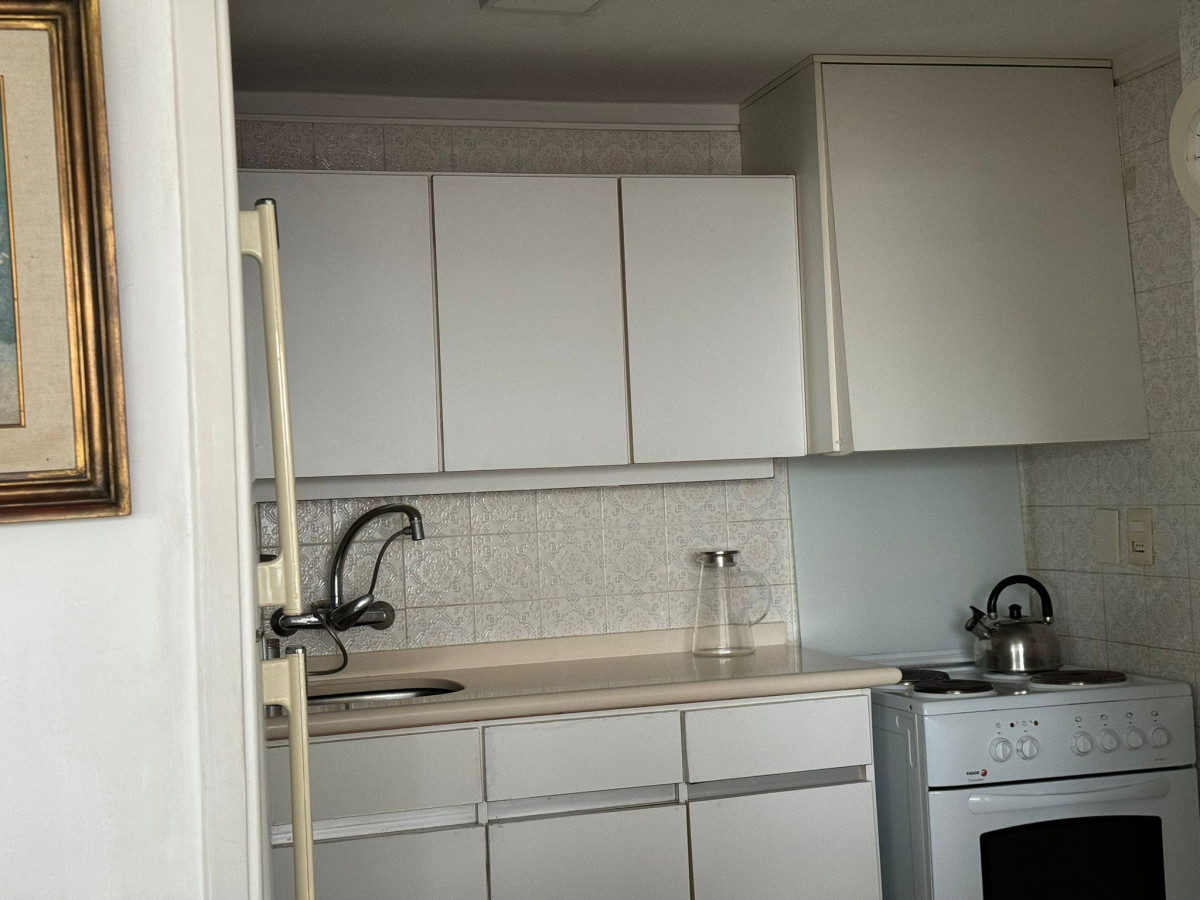 Apartamento ID.2785 - Se vende apto zona centrica, muy luminoso