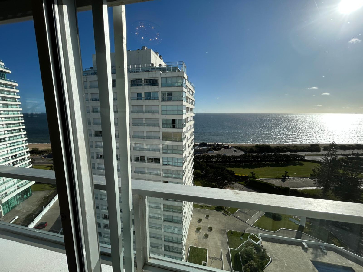 Apartamento ID.1092 - Complejo Lincols Center. ¡Hermoso apartamento! Primera Linea al Mar 