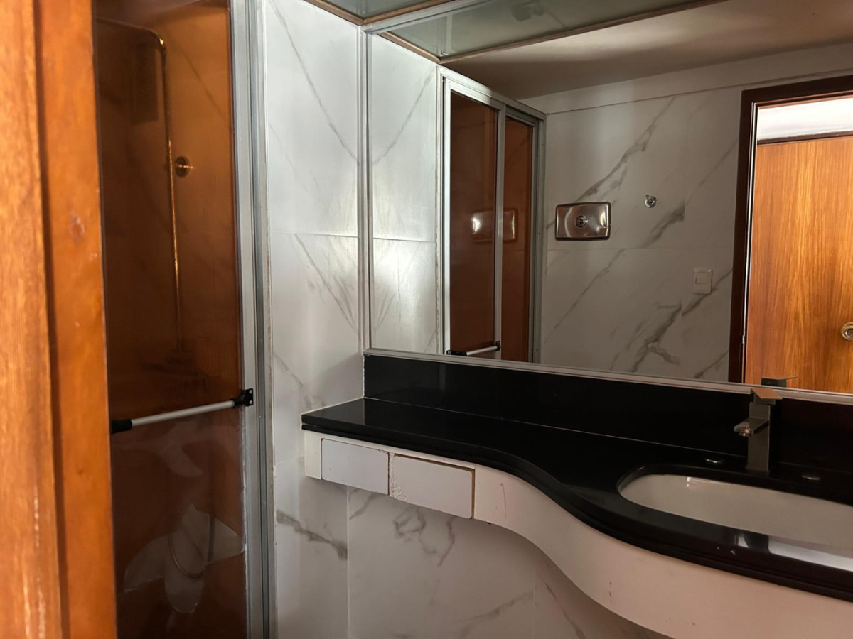 Apartamento ID.2970 - Torre Amalfi, disponible en Venta. Amplio apto 