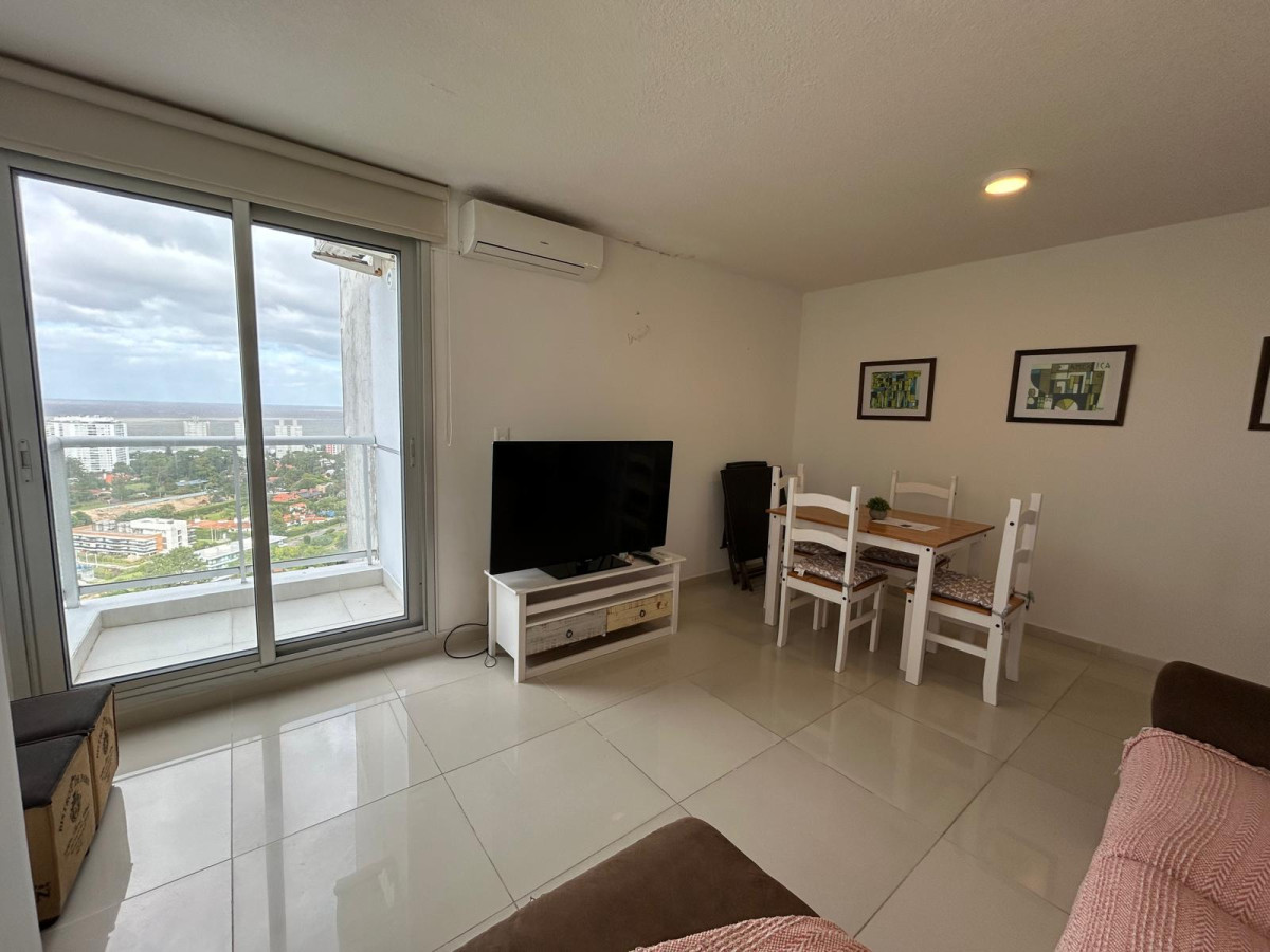 Apartamento ID.2810 - Muy lindo apartamento, terraza, garage 