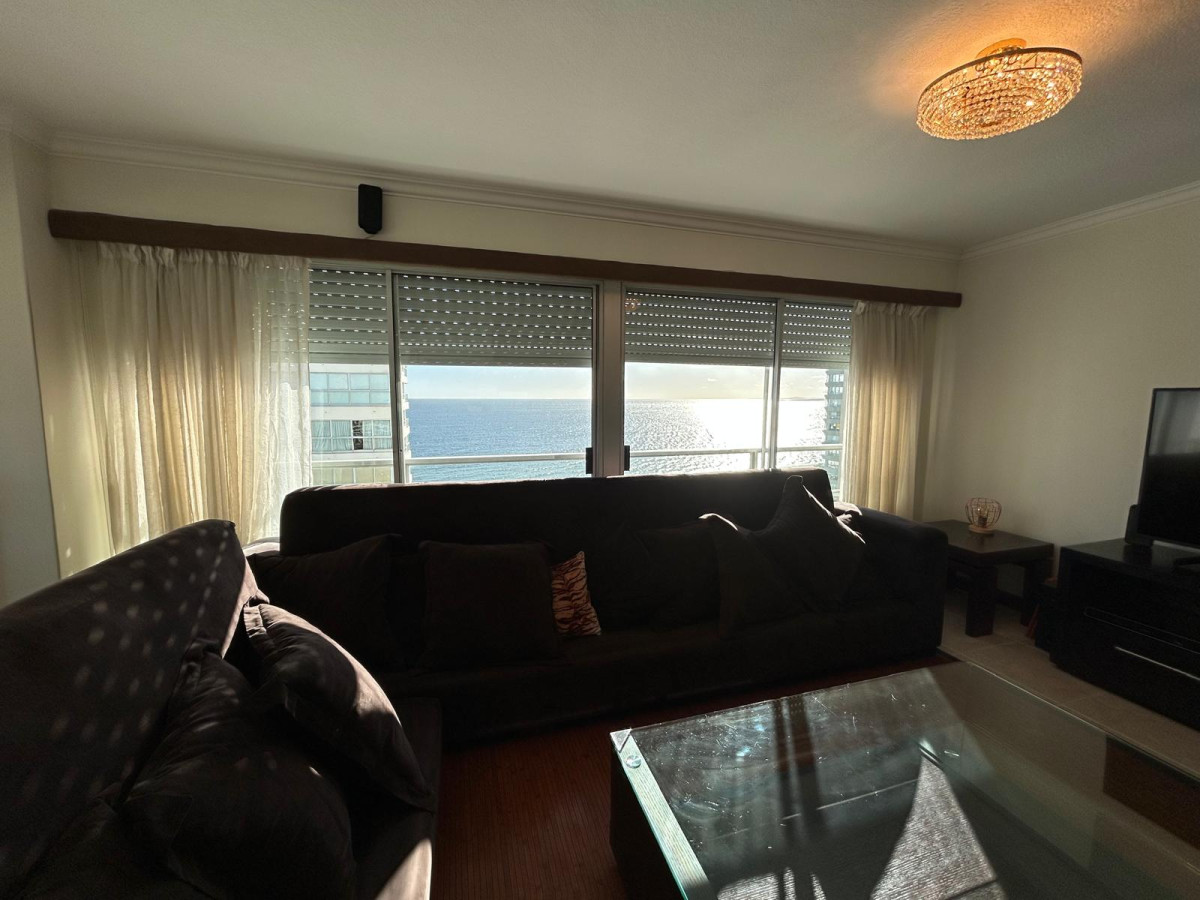 Apartamento ID.1092 - Complejo Lincols Center. ¡Hermoso apartamento! Primera Linea al Mar 