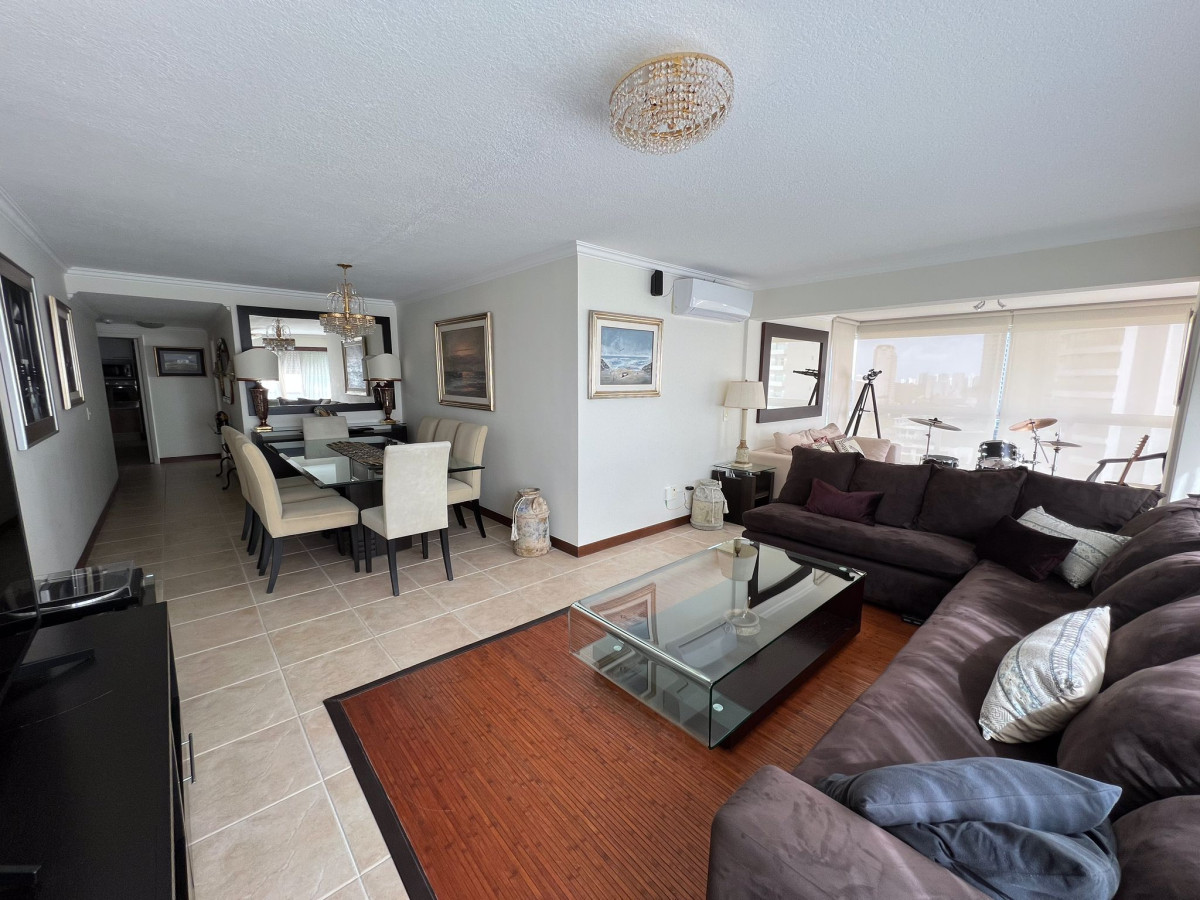 Apartamento ID.1092 - ¡Hermoso apartamento! Primera Linea al Mar 