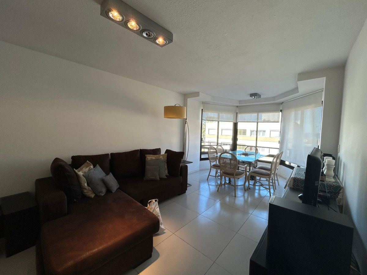 Apartamento ID.2720 - Se vende hermoso y amplio apto en la Peninsula 