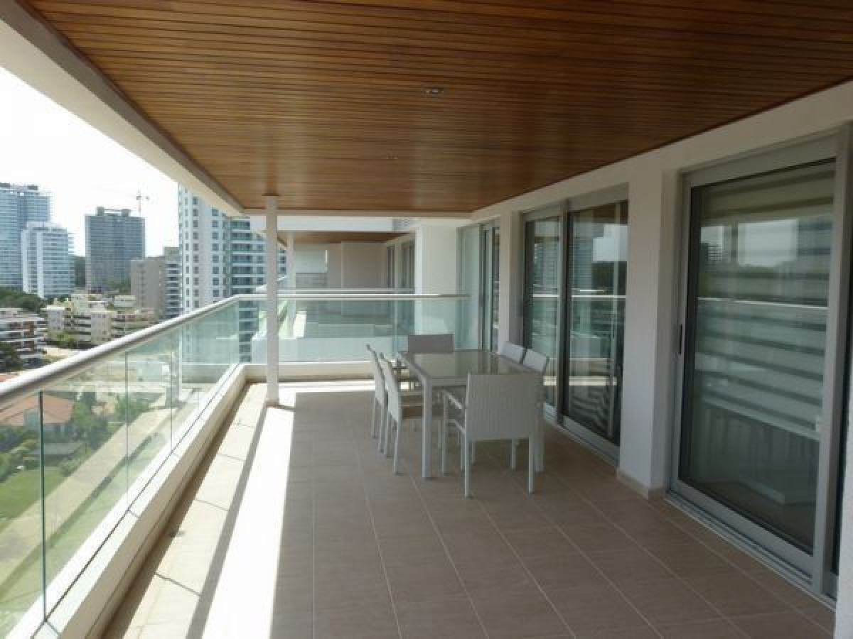 Brava - GoPunta - Portal Inmobiliario de Punta del Este - Maldonado