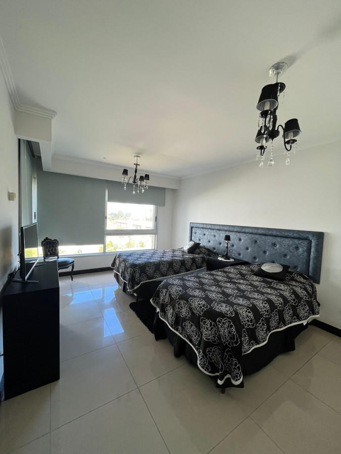 Apartamento ID.1456 - Apartamento en Brava, 3 dormitorios *