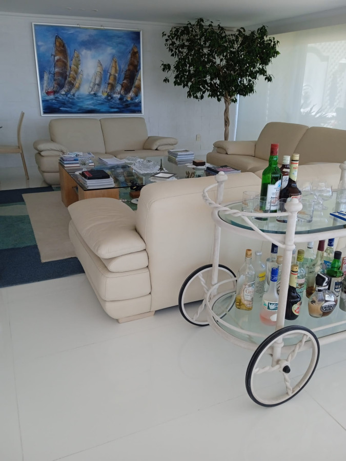Apartamento ID.1845 - Penthouse, primera linea al mar.
