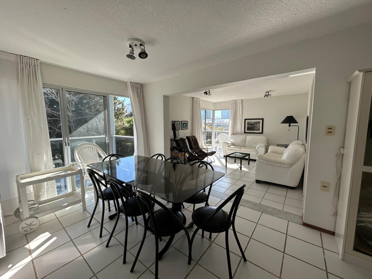 Apartamento ID.2521 - Aptos en venta, Gran Oportunidad, dos aptos en uno