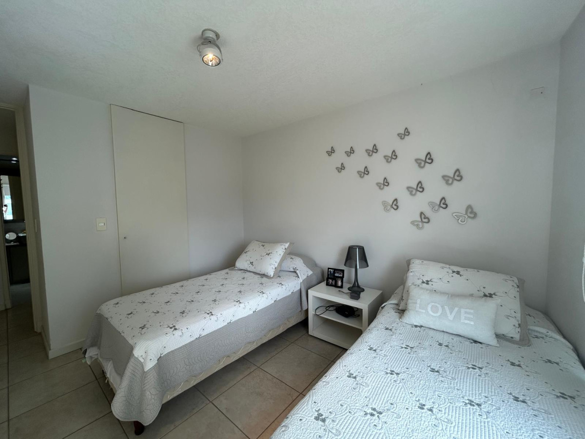 Apartamento ID.2827 - A 100 metros de la Playa Brava