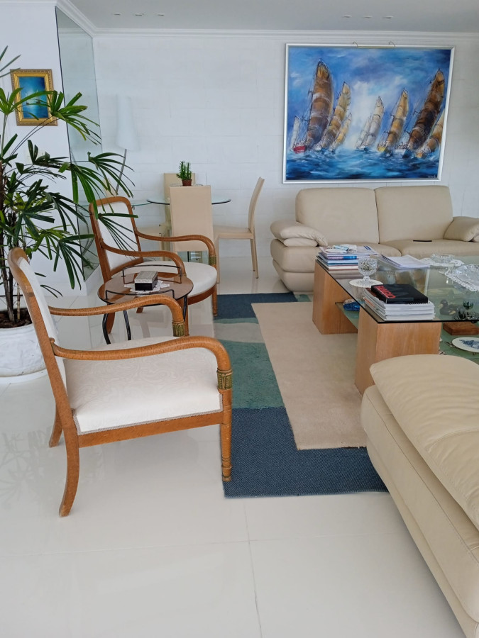 Apartamento ID.1845 - Penthouse, primera linea al mar.
