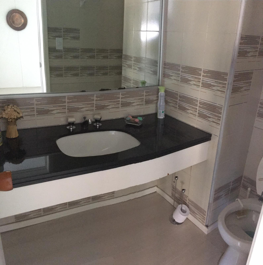 Apartamento ID.2308 - Piso alto con vista, Edificio con sevicios