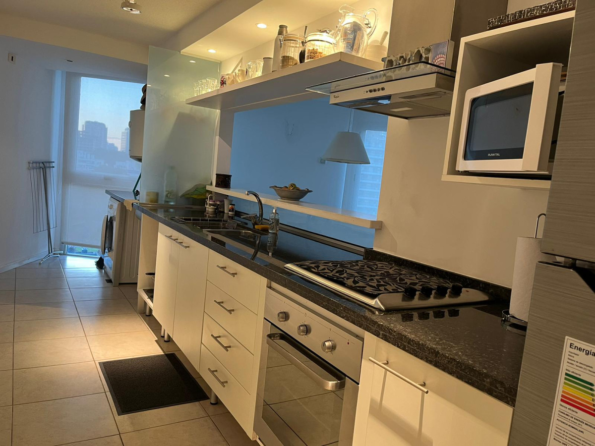 Apartamento ID.2787 - Hermoso apartamento con terraza y vista a la Playa Brava