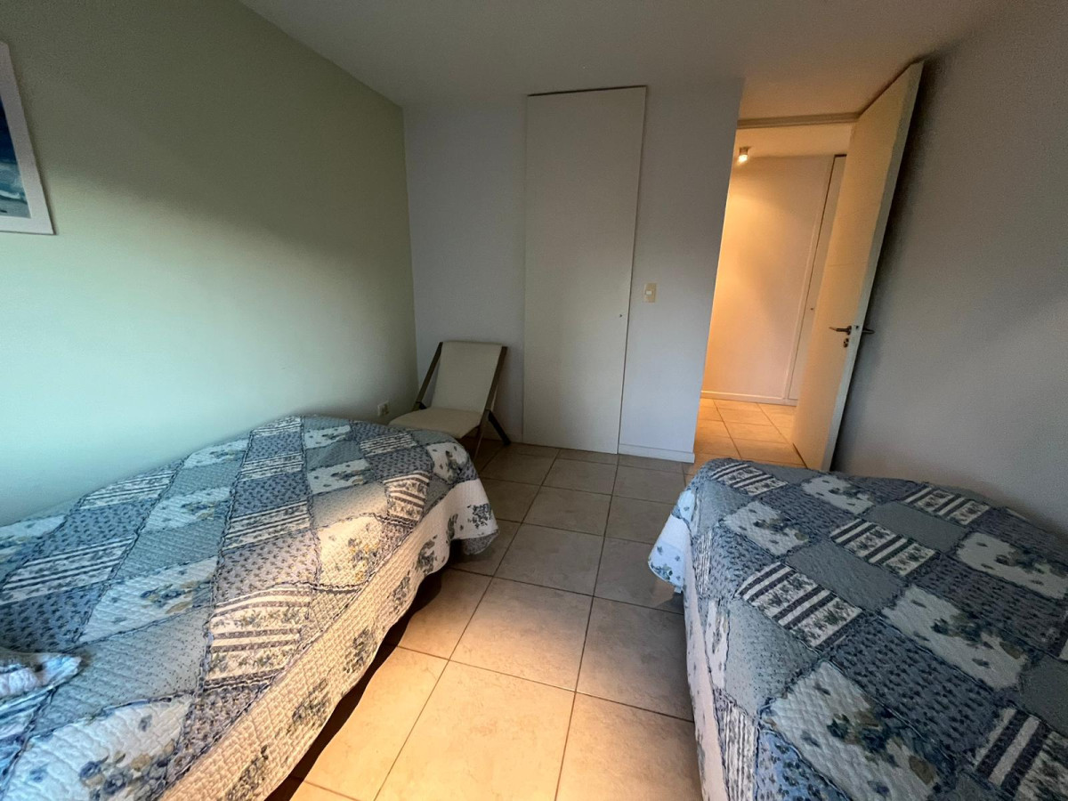 Apartamento ID.2787 - Hermoso apartamento con terraza y vista a la Playa Brava