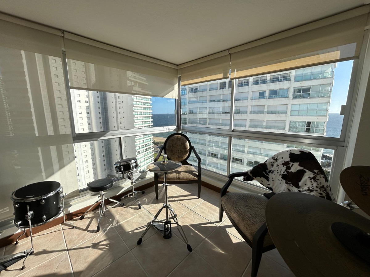 Apartamento ID.1092 - Complejo Lincols Center. ¡Hermoso apartamento! Primera Linea al Mar 