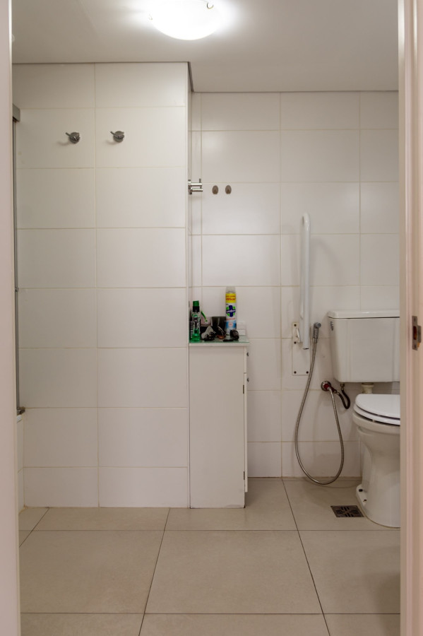 Apartamento ID.2465 - Excelente ubicación! Para entrar.