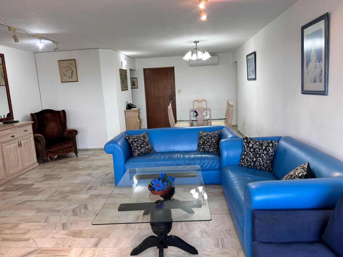 Apartamento ID.1037 - Apartamento en Roosevelt, 4 dormitorios *