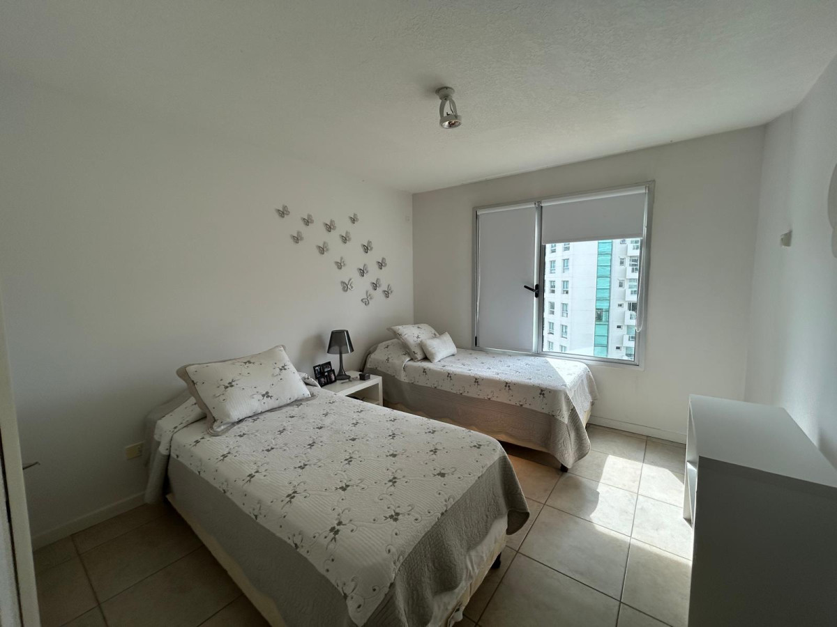 Apartamento ID.2827 - A 100 metros de la Playa Brava