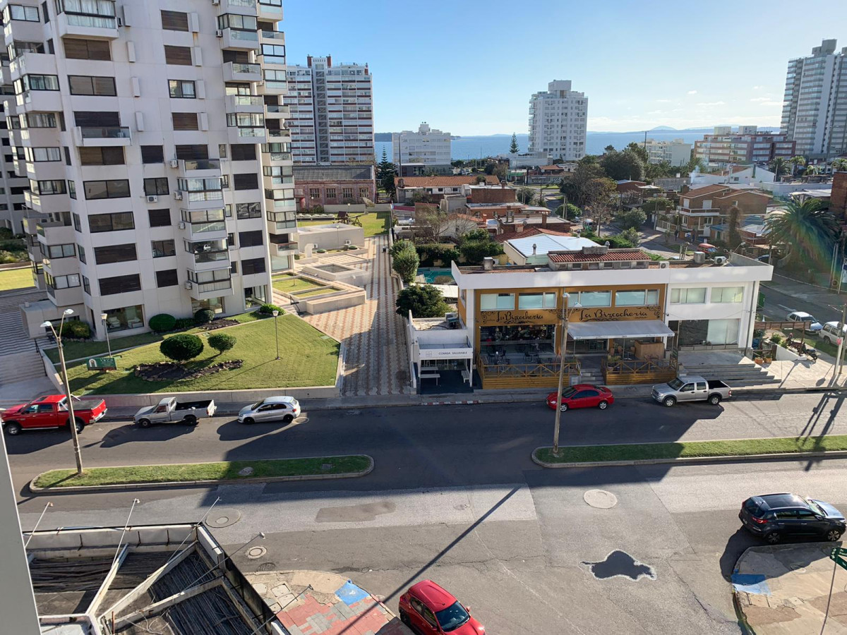 Apartamento ID.2317 - APTO EN PARADA 2 BRAVA - 3 DOR.