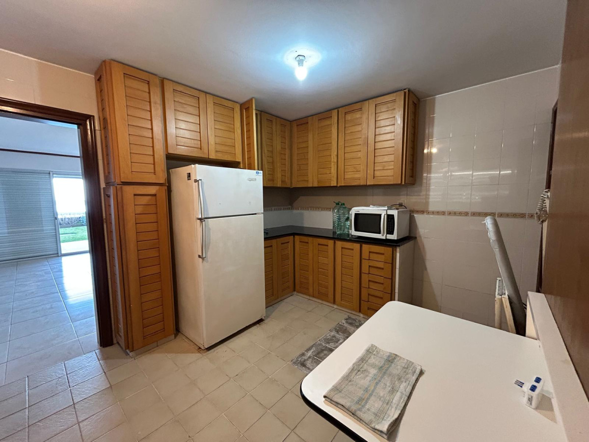 Apartamento ID.2939 - Hermoso apto en venta, Planta Baja, jardin propio con vista a la Playa Brava 