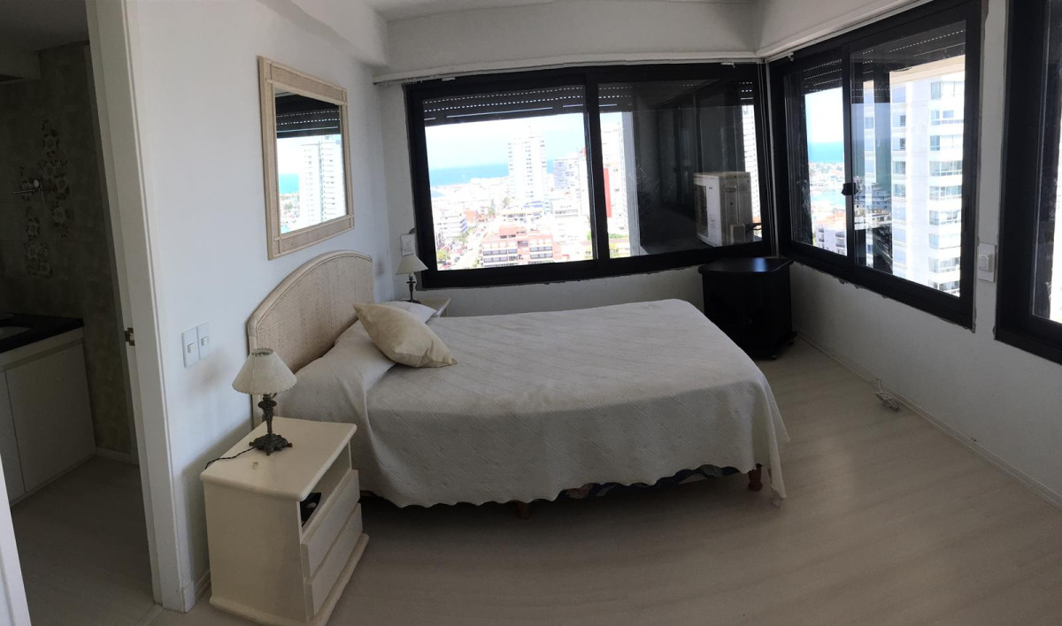 Apartamento ID.2308 - Piso alto con vista, Edificio con sevicios