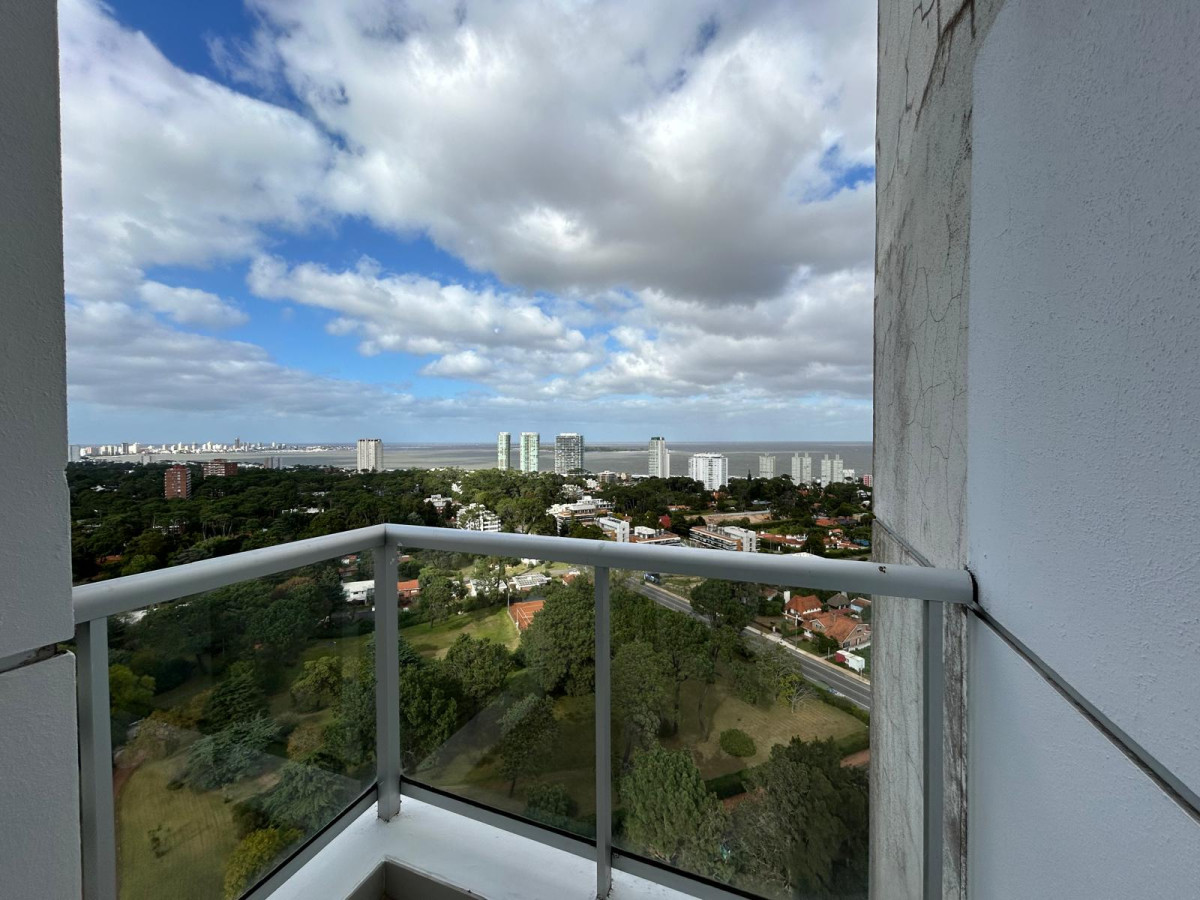 Apartamento ID.2810 - Muy lindo apartamento, terraza, garage 