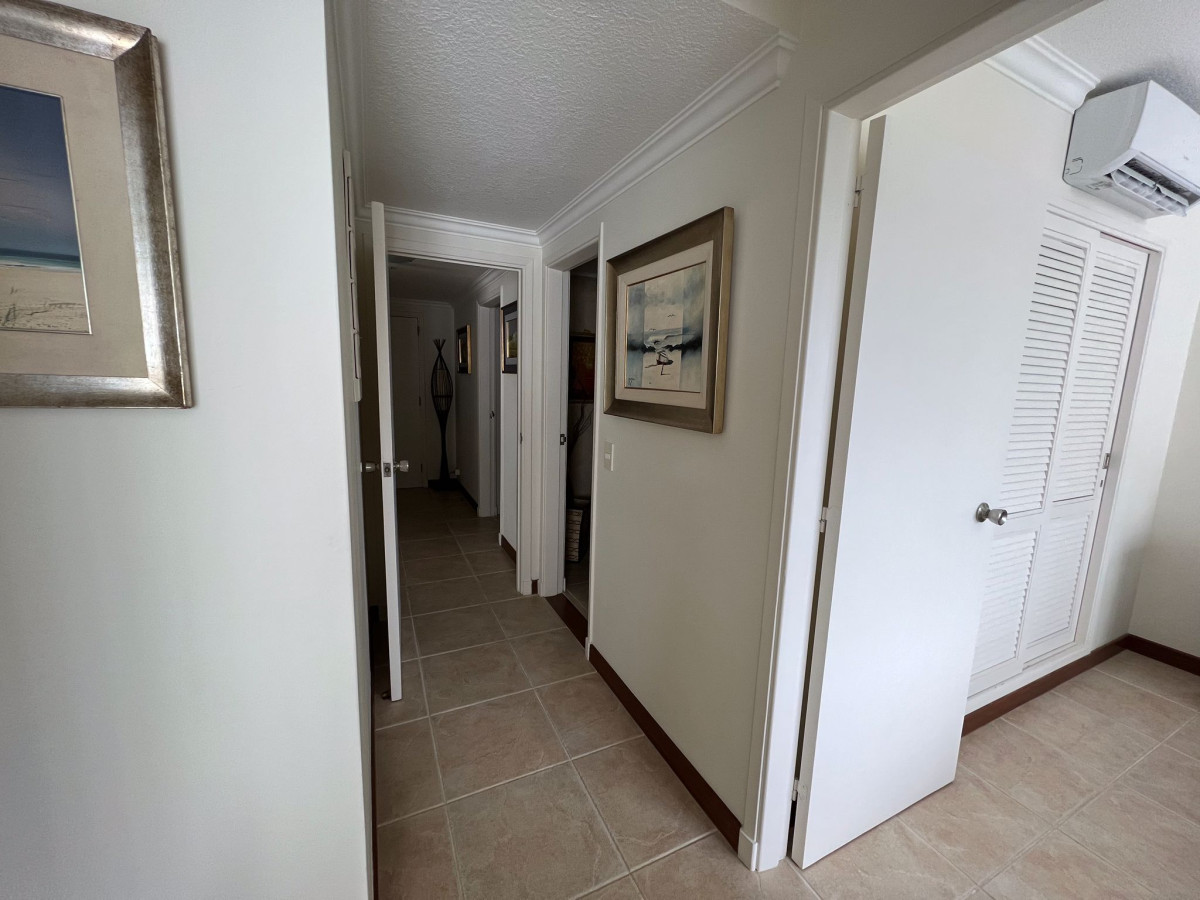 Apartamento ID.1092 - ¡Hermoso apartamento! Primera Linea al Mar 