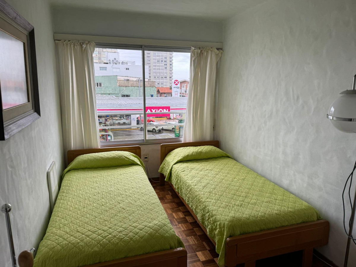 Apartamento ID.2785 - Se vende apto zona centrica, muy luminoso