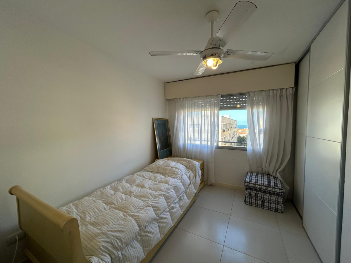 Apartamento ID.2720 - Se vende hermoso y amplio apto en la Peninsula 