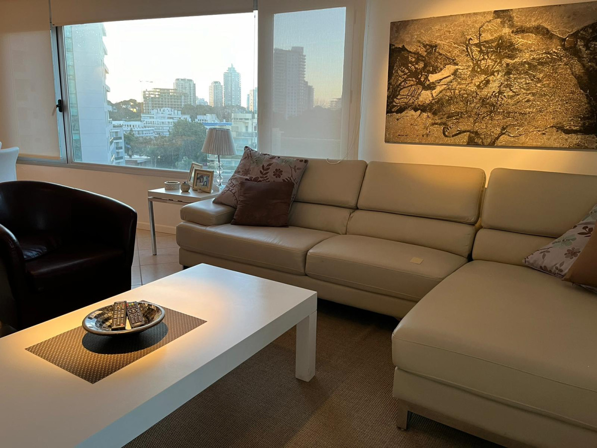 Apartamento ID.2787 - Hermoso apartamento con terraza y vista a la Playa Brava