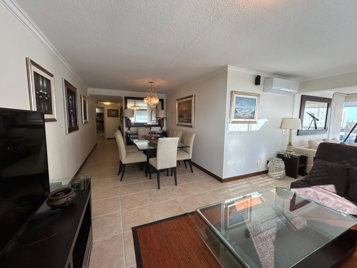 Apartamento ID.1092 - Complejo Lincols Center. ¡Hermoso apartamento! Primera Linea al Mar 