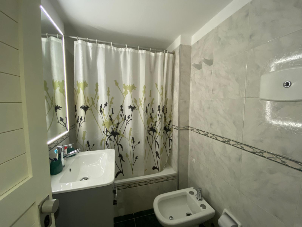 Apartamento ID.2850 - Excelente vista a la Playa Brava, Ideal para vivir todo el año