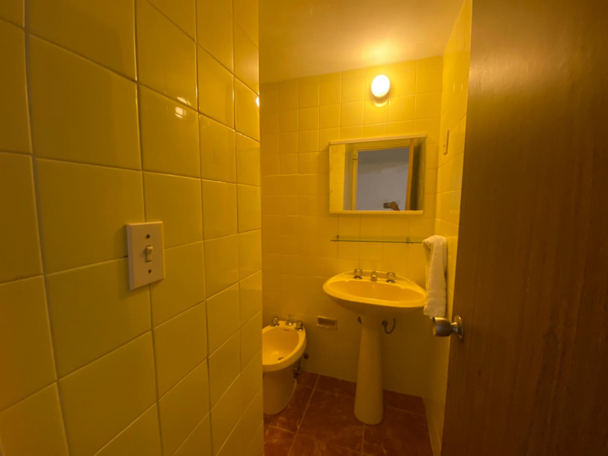 Apartamento ID.2844 - Excelente vista, terraza, piso alto