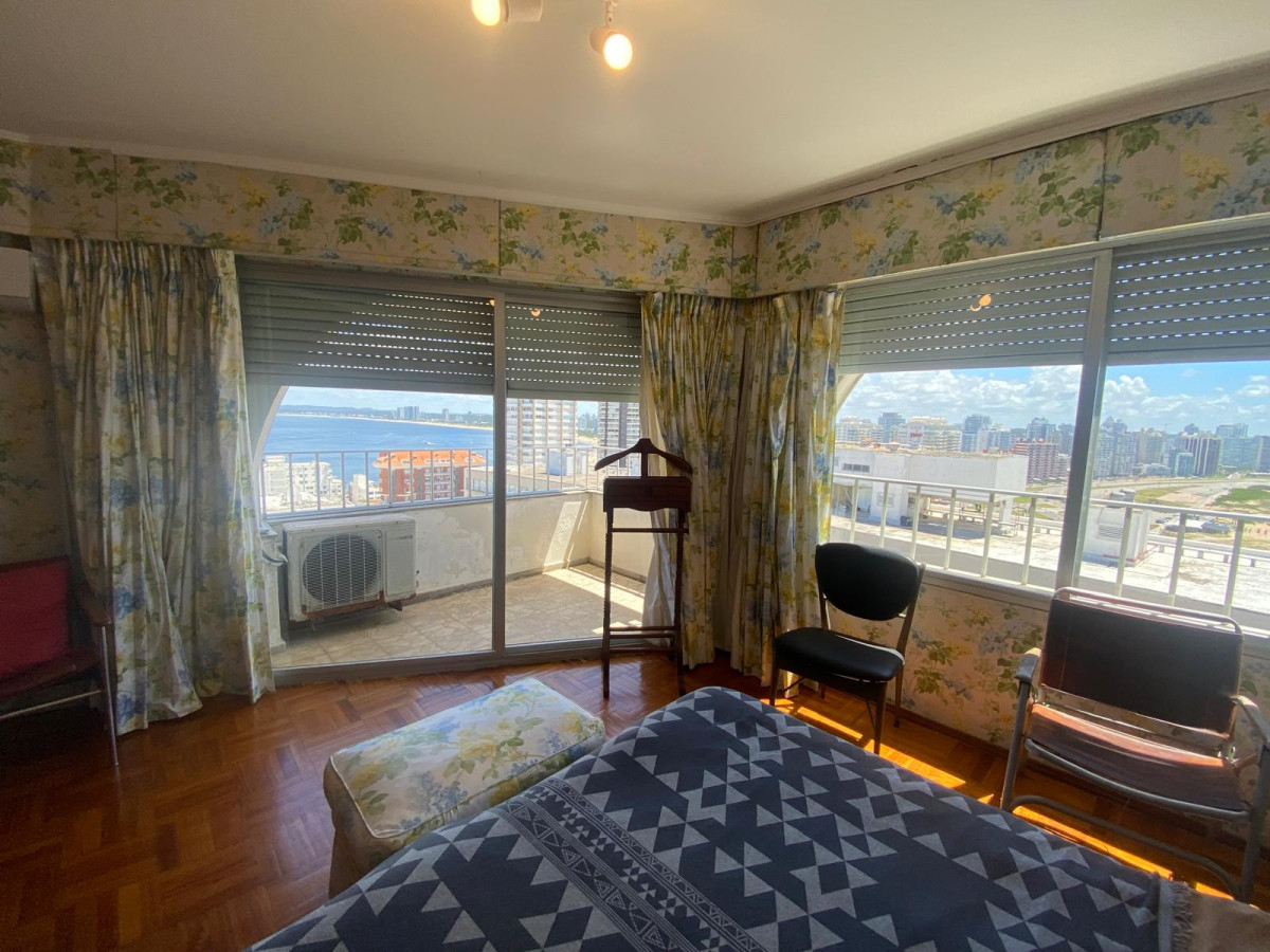 Apartamento ID.2844 - Excelente vista, terraza, piso alto