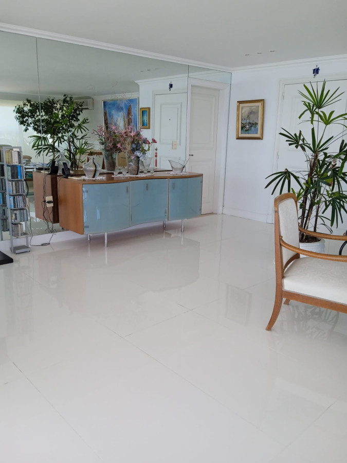 Apartamento ID.1845 - Penthouse, primera linea al mar.