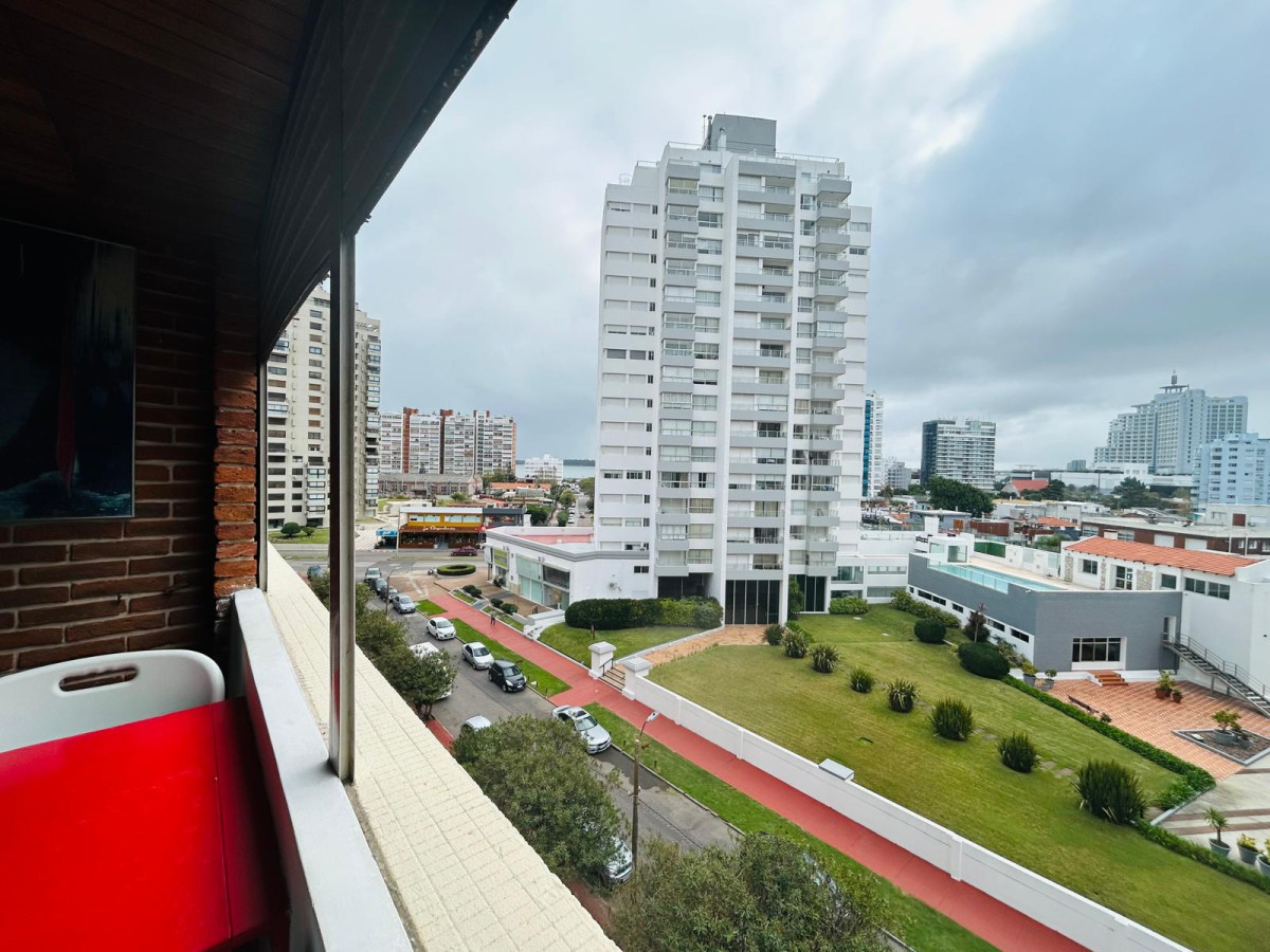 Brava - GoPunta - Portal Inmobiliario de Punta del Este - Maldonado