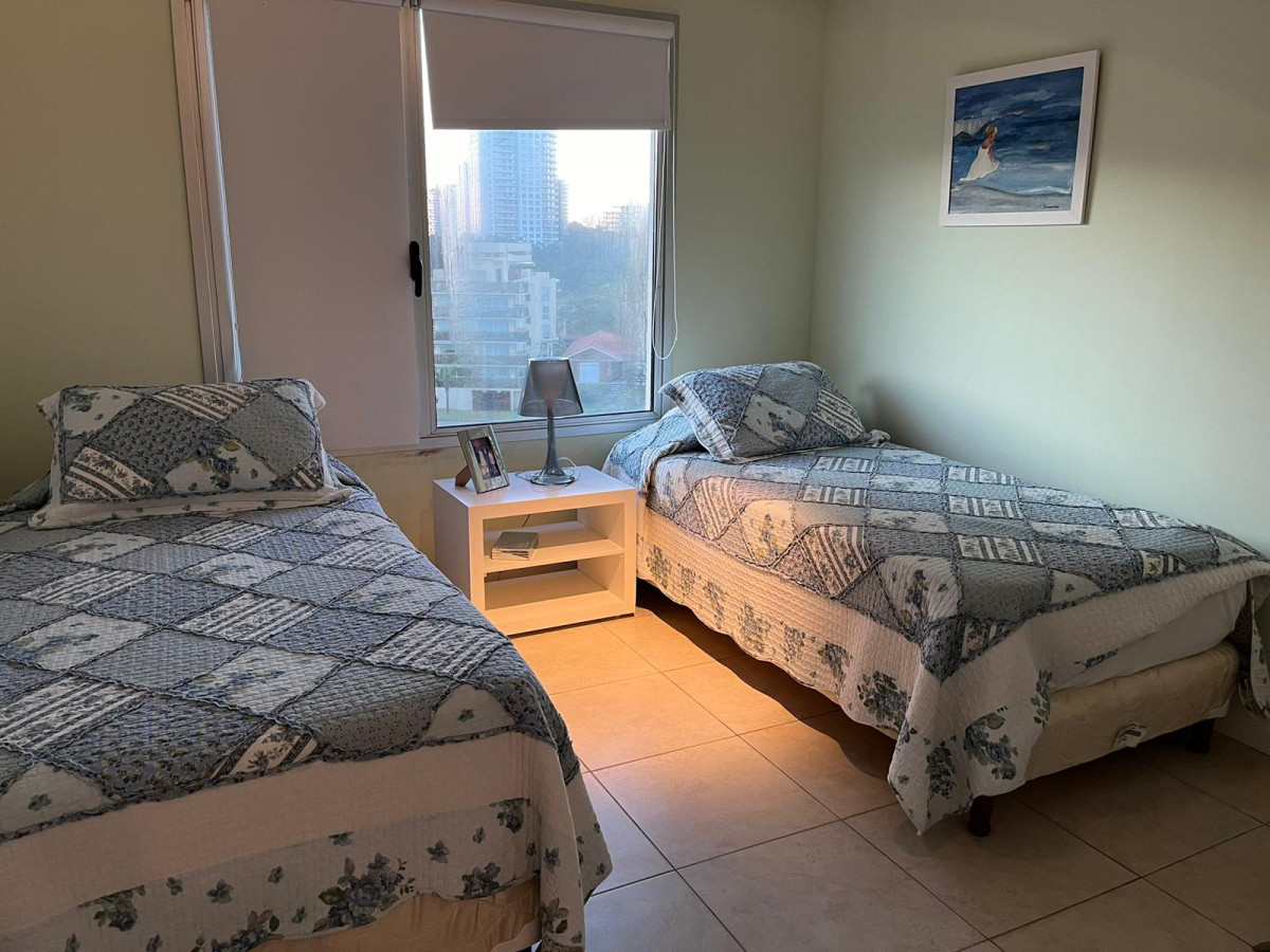 Apartamento ID.2787 - Hermoso apartamento con terraza y vista a la Playa Brava