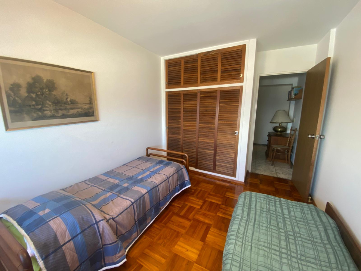 Apartamento ID.2844 - Excelente vista, terraza, piso alto