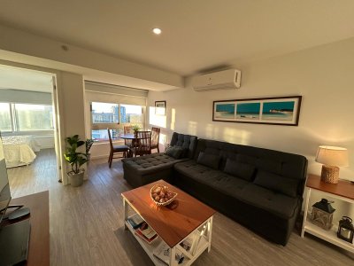 Venta de apto en Roosevelt, piso alto, con excelentes Amenities