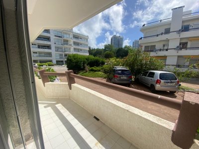 Planta baja, terraza, cochera