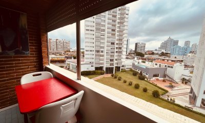 Apto en Venta en Edificio Islamar, Terraza, garage en subsuelo