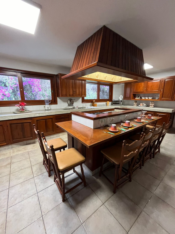 Casa ID.2705 - HERMOSA RESIDENCIA 
