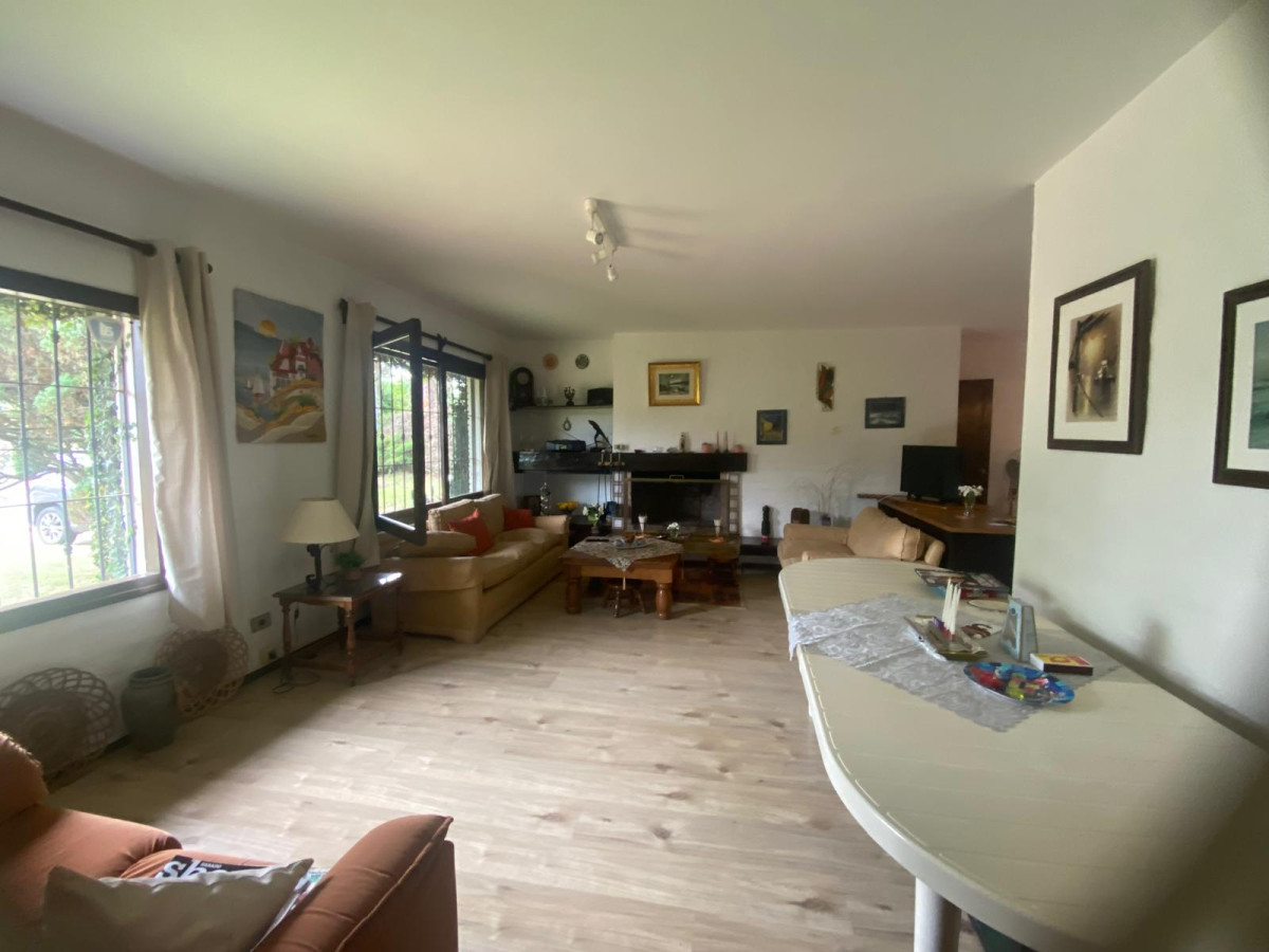 Casa ID.1777 - Casa en Cantegril, 3 dormitorios *