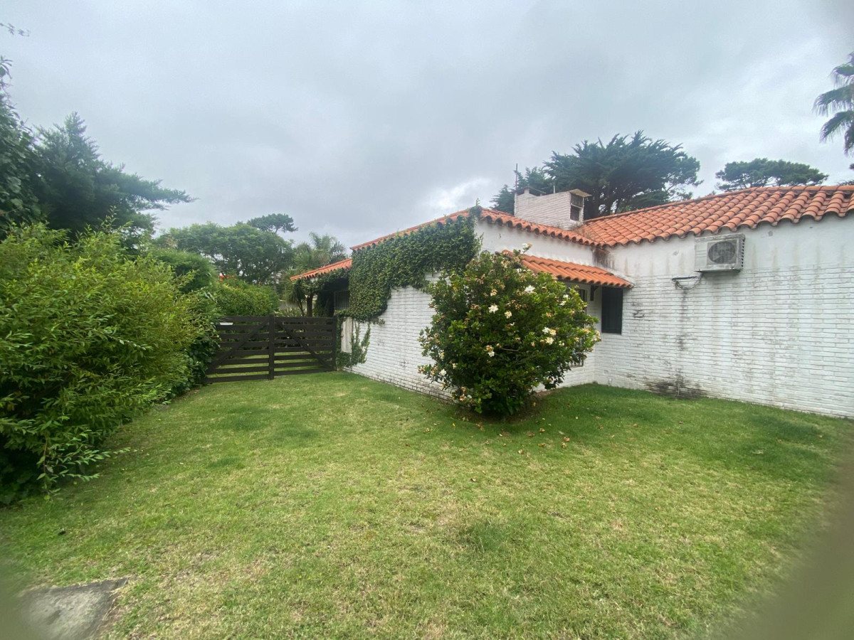 Casa ID.1777 - Casa en Cantegril, 3 dormitorios *