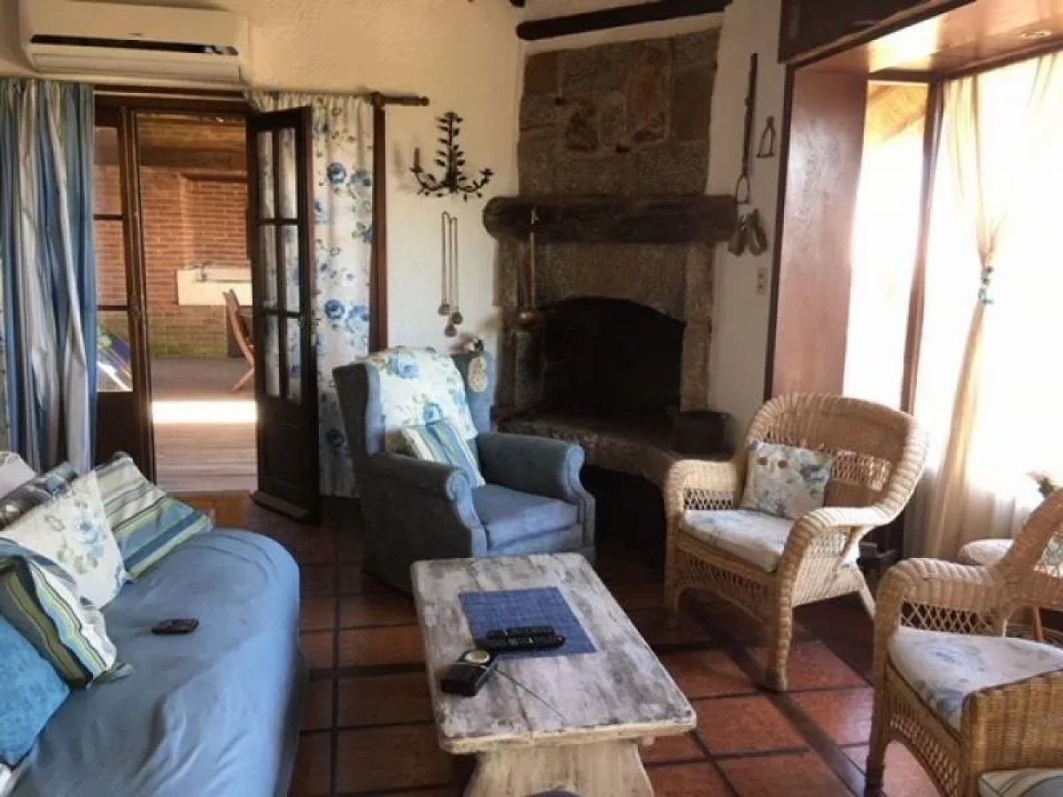 Casa ID.329 - Se vende hermoso quincho!!! 