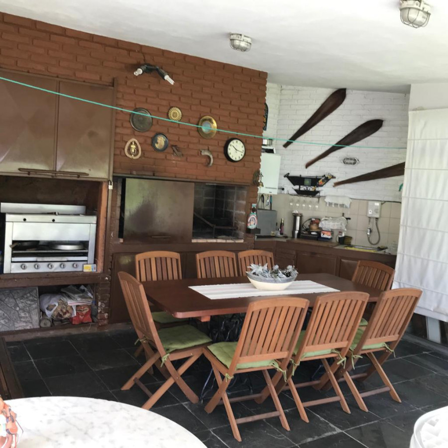 Casa ID.2066 - Casa en Cantegril