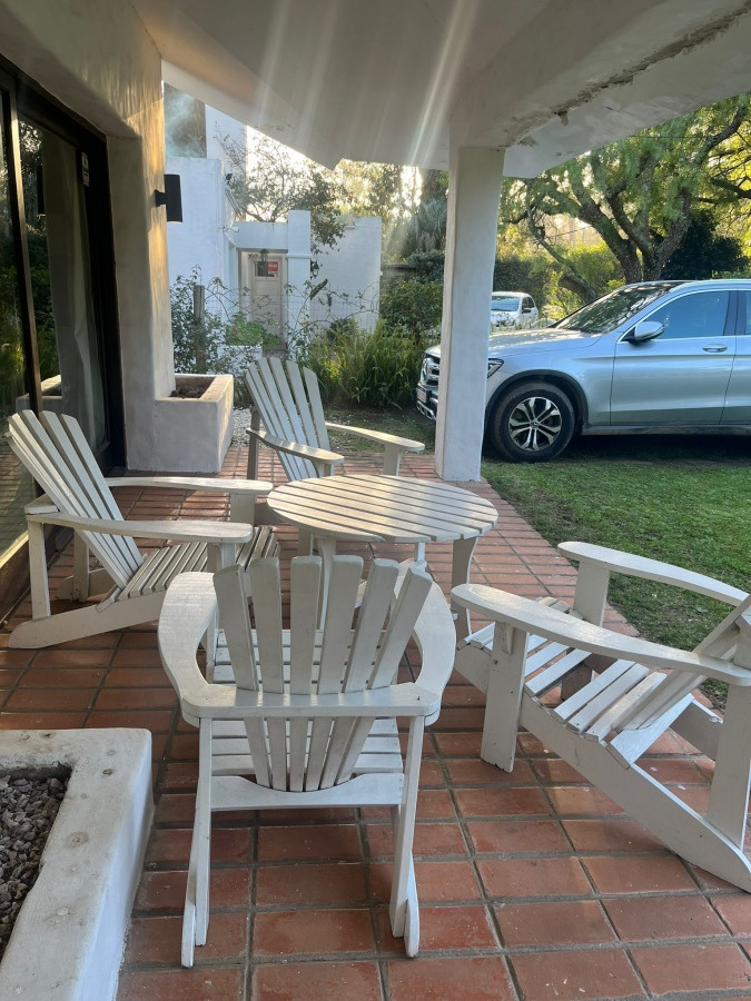 Casa ID.309 - Clásico chalet!! Con Jardin