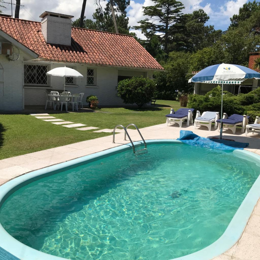 Casa ID.2066 - Casa en Cantegril
