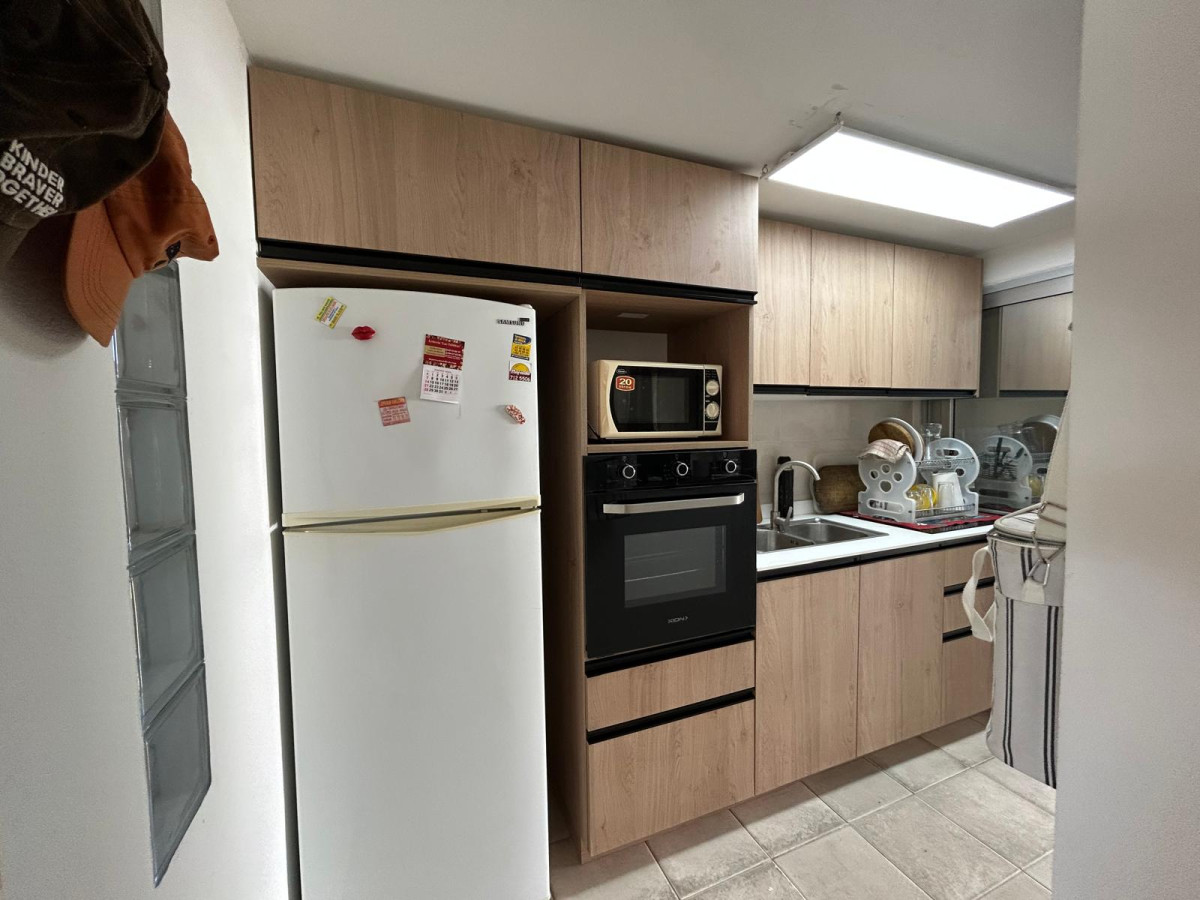 Casa ID.2501 - Se vende Muy linda casa, ideal para vivir todo el año en la zona de Roosevelt.