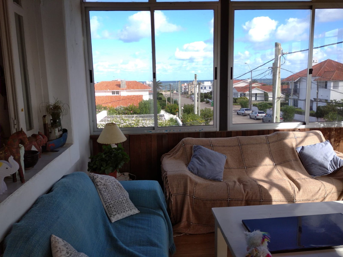 Casa ID.2362 - OPORTUNIDAD EN ZONA FARO - PENÍNSULA